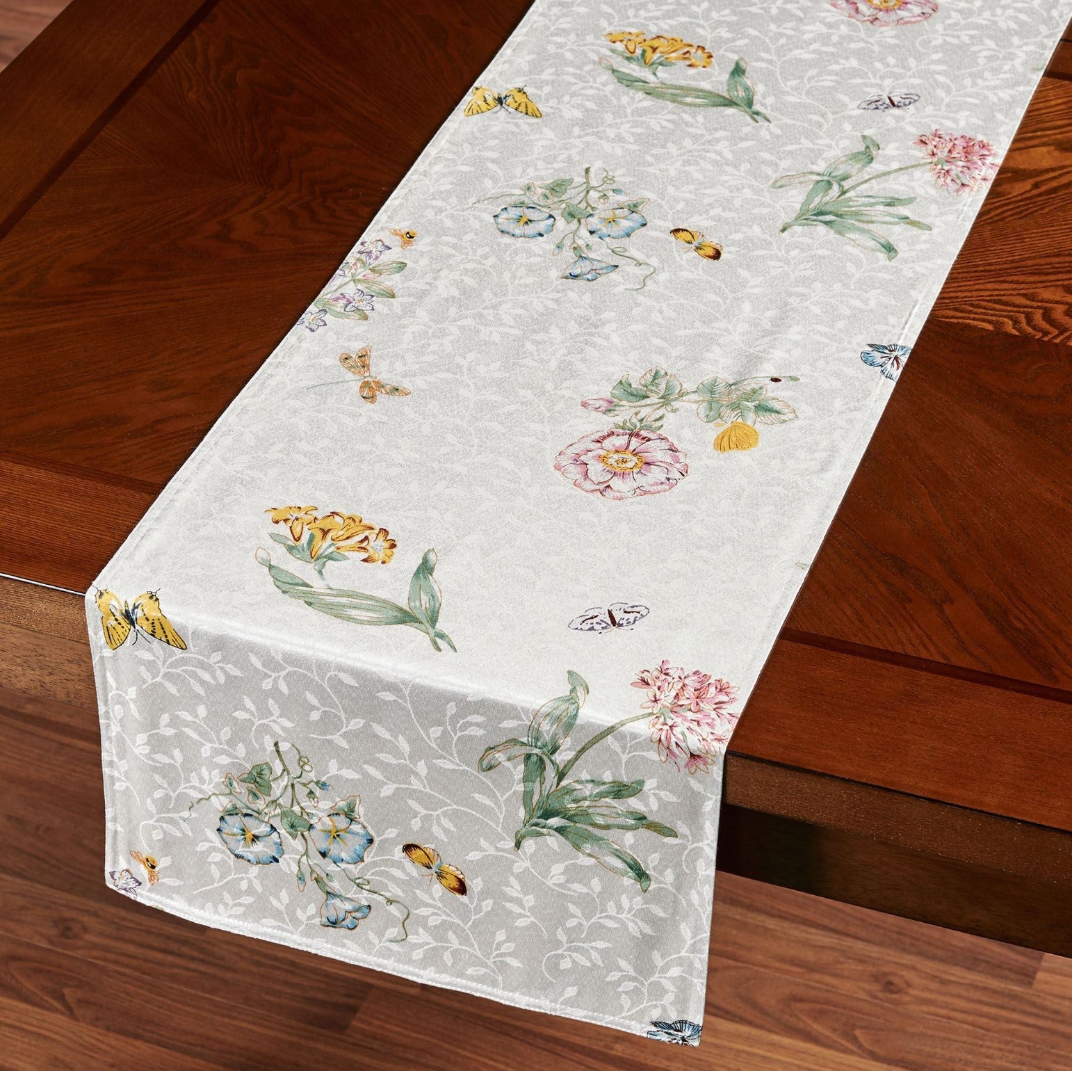 Lenox Butterfly Meadow 70-inch Table Runner, New in Original Vinyl Wrap